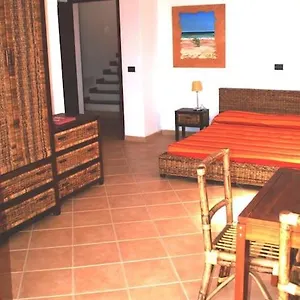 porto-antigo-santa-maria-4111.cape-verdehotels.com/