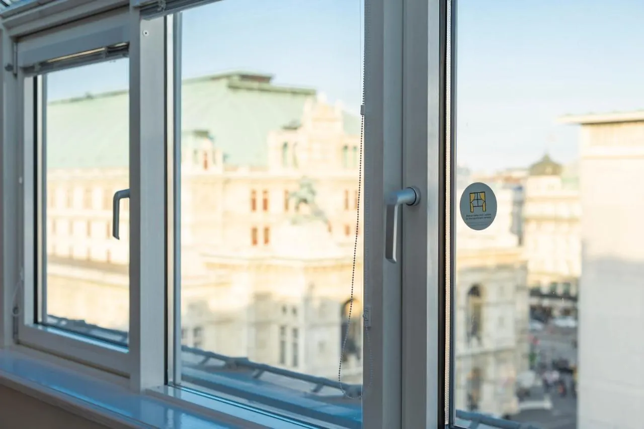 Penthouse Staatsoper Apartment Vienna