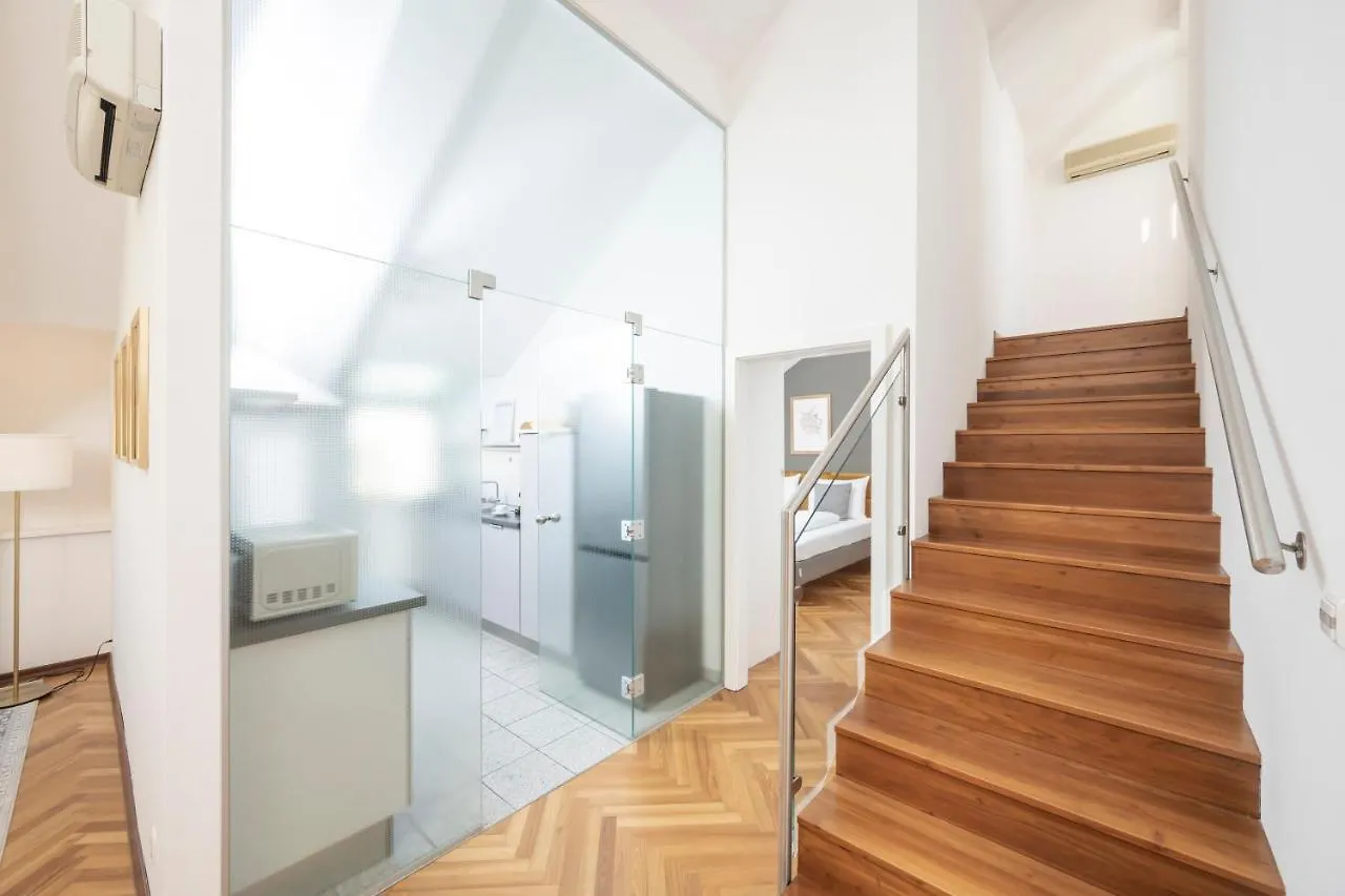 Penthouse Staatsoper Apartment Vienna