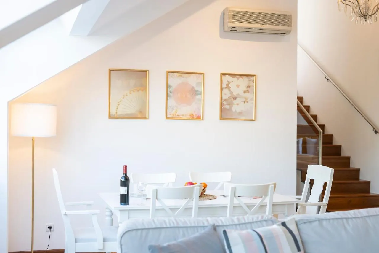 Penthouse Staatsoper Apartment Vienna Austria