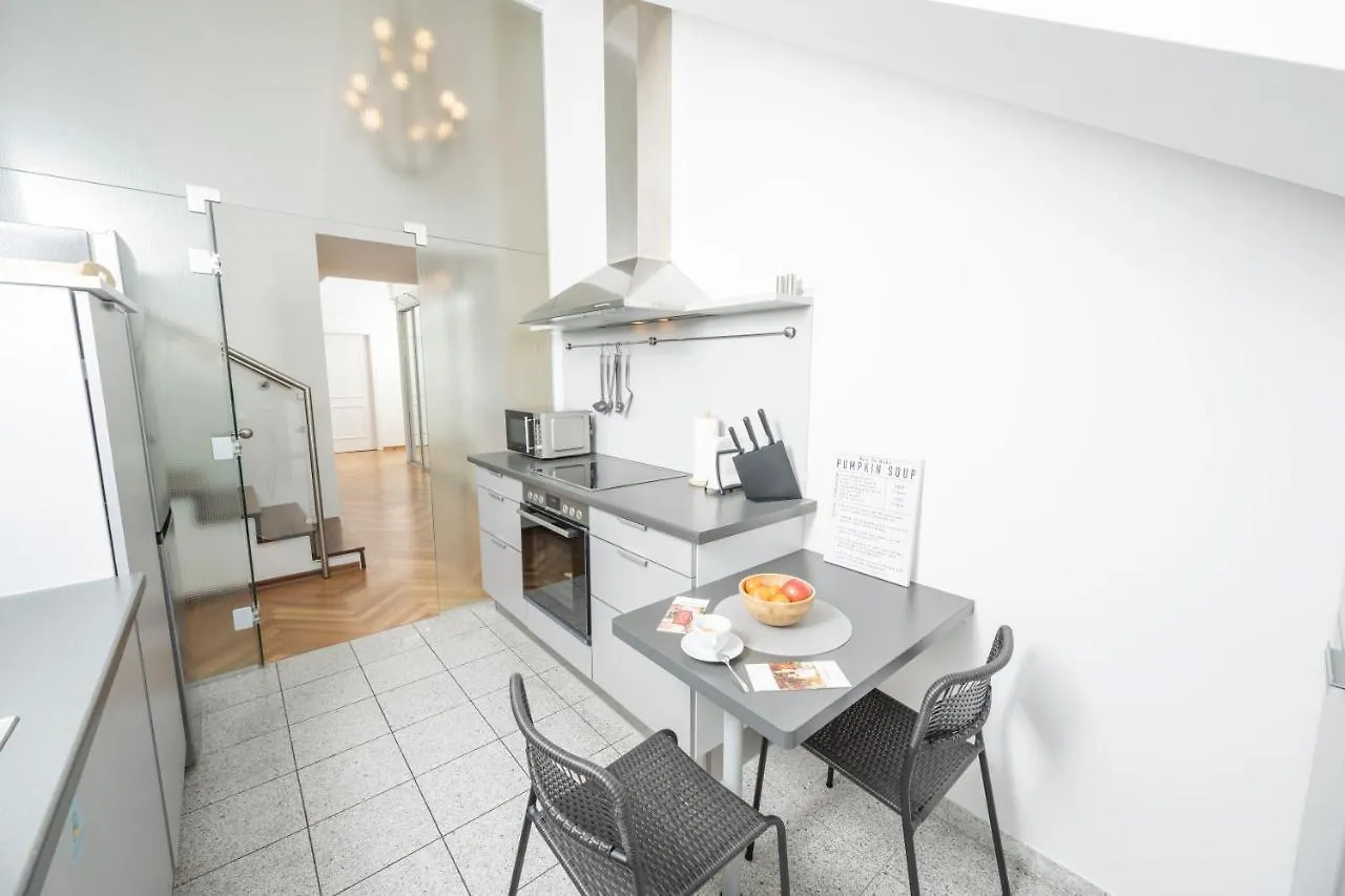 Penthouse Staatsoper Apartment Vienna Austria