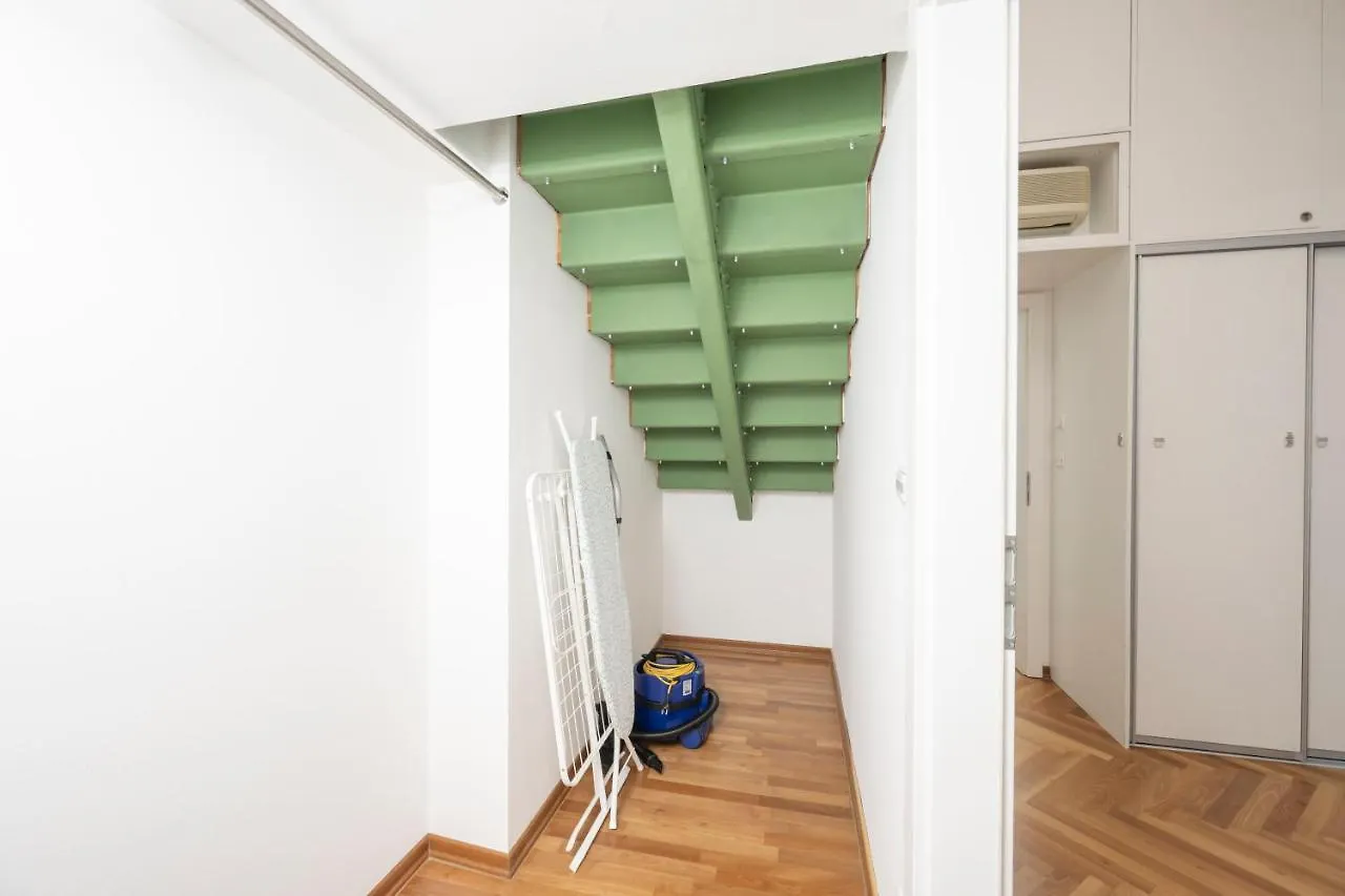Penthouse Staatsoper Apartment Vienna