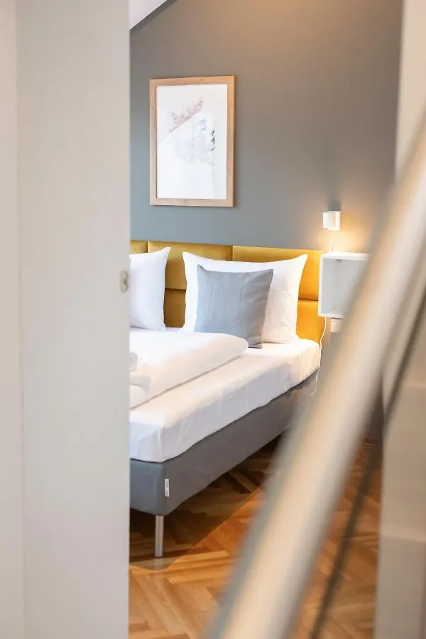 Penthouse Staatsoper Apartment Vienna
